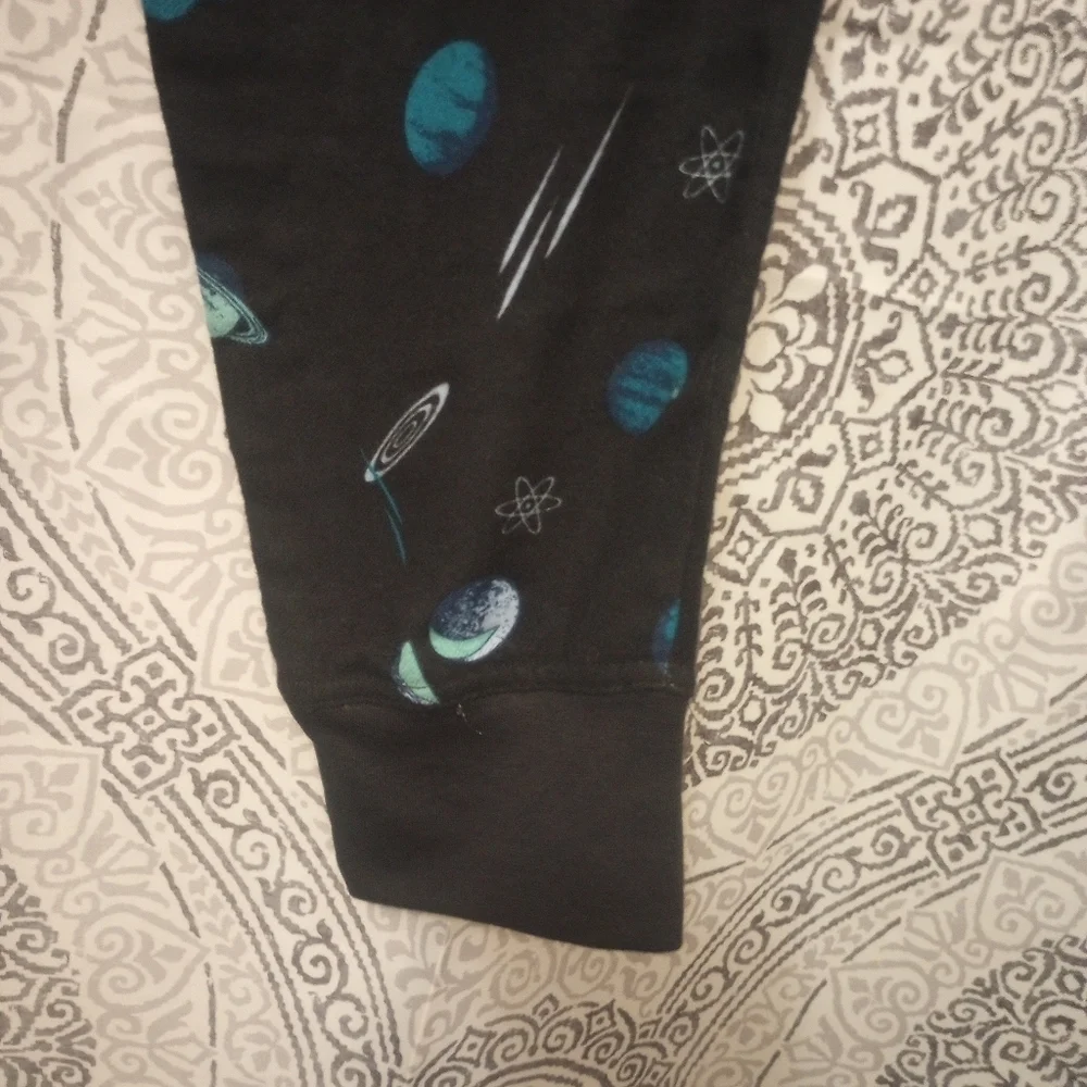 NWT Sonoma Cosmic Flannel Jogger Pajamas Side Pockets Open Fly Men Size Medium
